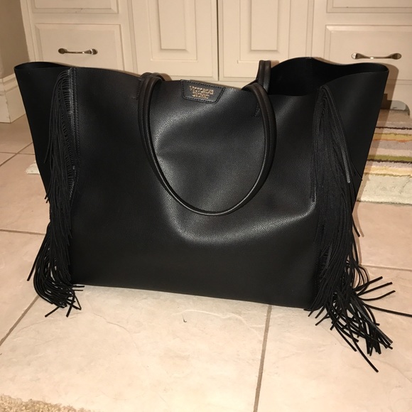 Large Victoria Secret Tote Bag🖤