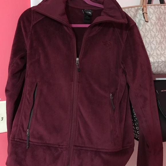 North Face zip up jacket! Super soft!!