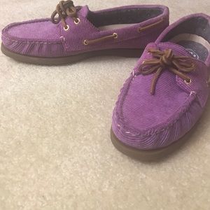 *Limited Edition* Sperry TopSider Corduroys Shoes.