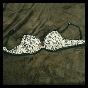 Victoria's secret pink push up bra