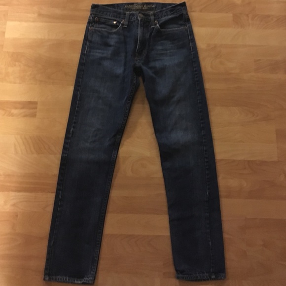 American Eagle Original taper jean