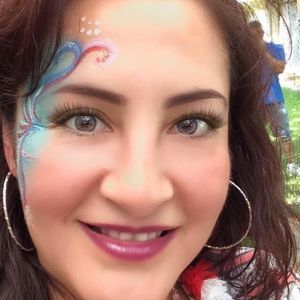 Meet your Posher, Adriana