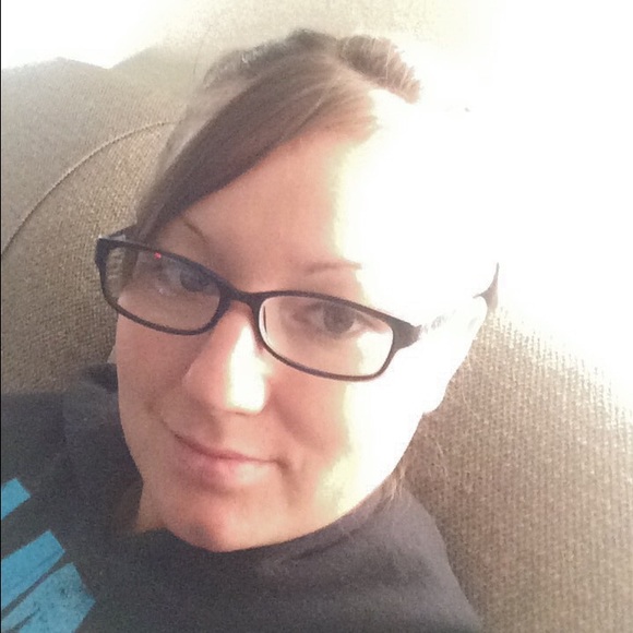 Meet your Posher, Angelique