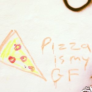 Meet your Posher, Maris