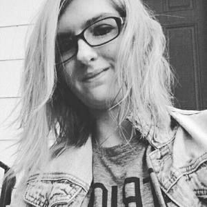 Meet your Posher, Lexi