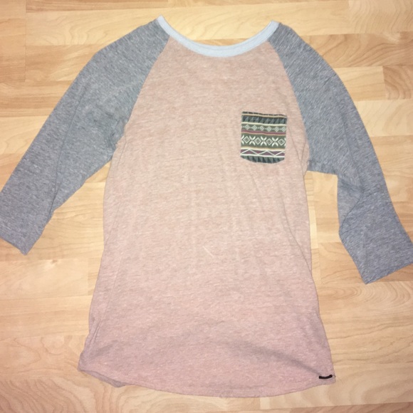 On The Byas 3/4 sleeve baseball t-shirt