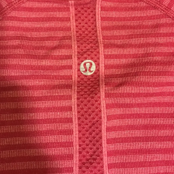 Long sleeved swiftly lulu top - Picture 4 of 4