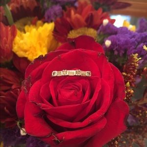 10k WG round/baguette diamond ring band