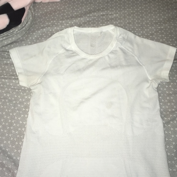 Lulu lemon t-shit