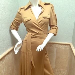 Diane vonFurstenburg Sz 12 Wrap Dress