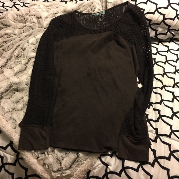 Maurice's long sleeve shirt