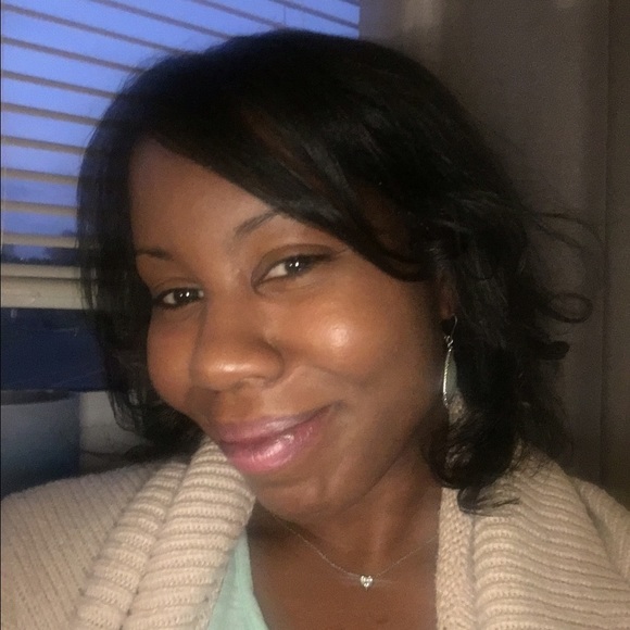 Meet your Posher, Tiffany