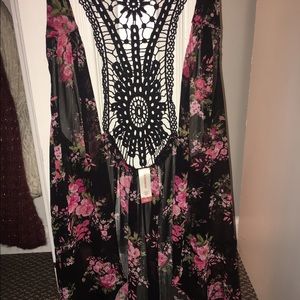 Women's floral and black cardigan
