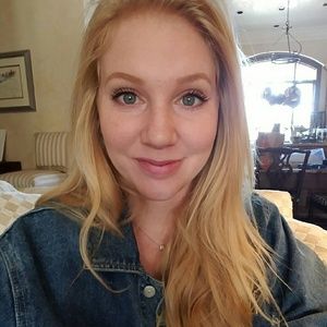 Meet your Posher, Tara