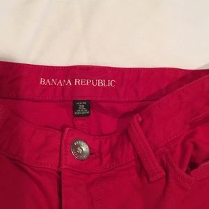 ***$5 SALE***Banana Republic Red 28P Slim Jeans