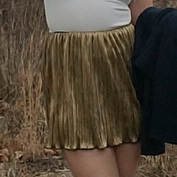 Forever 21 Dresses & Skirts - #45 gold skirt size s/p