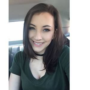 Meet your Posher, Bethany