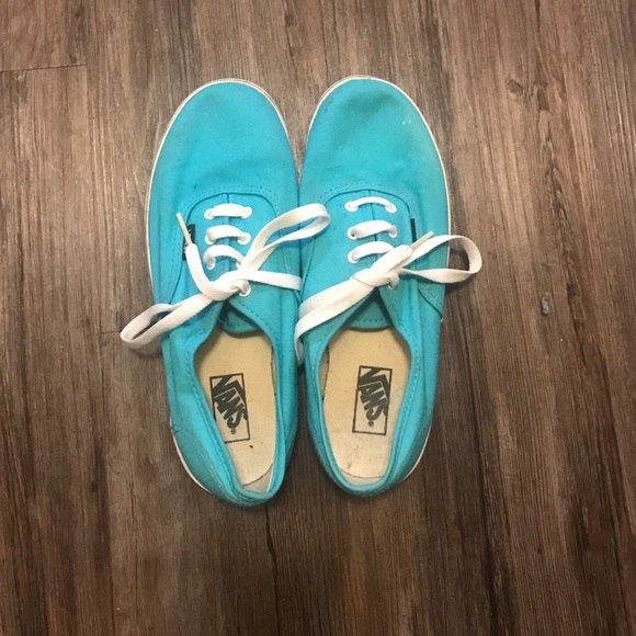Women's Size 3.5 blue vans