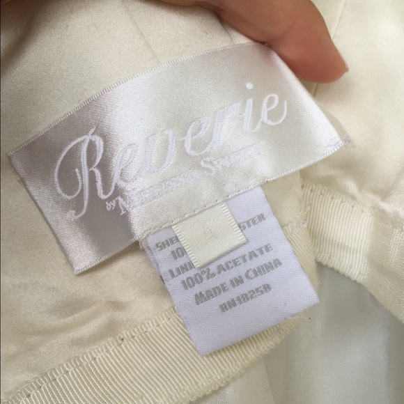 Reverie by Melissa Sweet - Picture 3 of 8