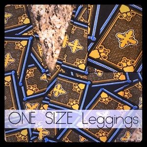 Lularoe NEW HTF CARD/Keyhole leggings- OS