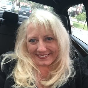 Meet your Posher, Wendy