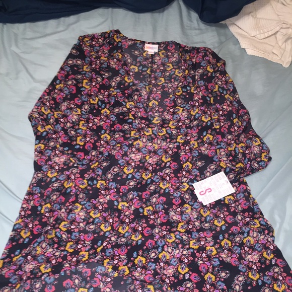 LulaRoe Lindsay Kimono- make an offer