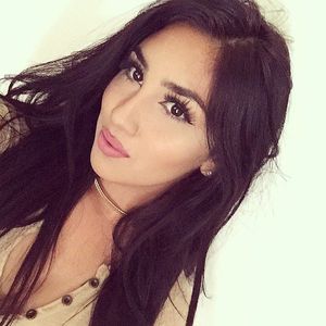 Meet your Posher, Vannesa