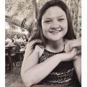 Meet your Posher, Alina