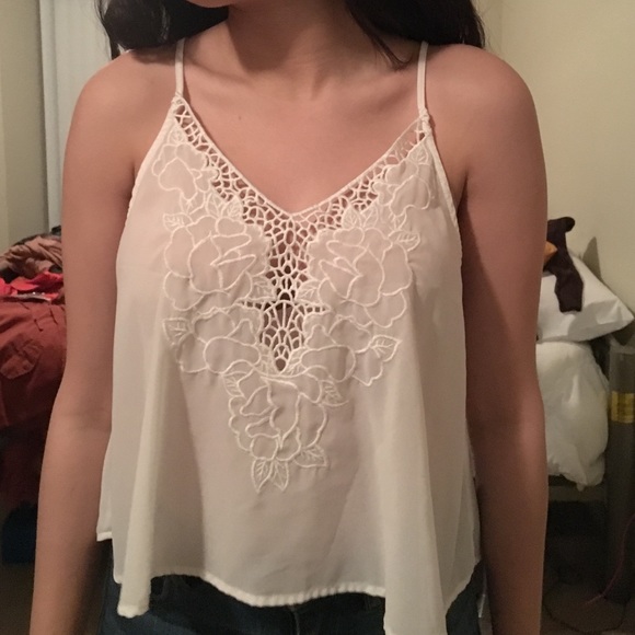 Cropped shirt