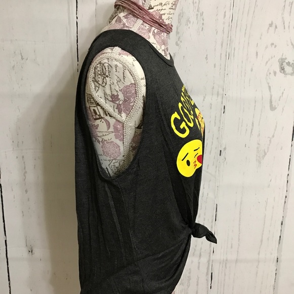 🎈1 LEFT French Pastry Smiley Face Emoji Tank TO-4 - Picture 4 of 4