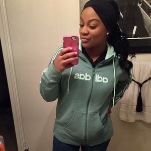 Meet your Posher, Briona