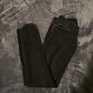 Levi's black skinny jeans
