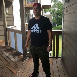 Meet your Posher, Joey