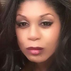 Meet your Posher, Michele