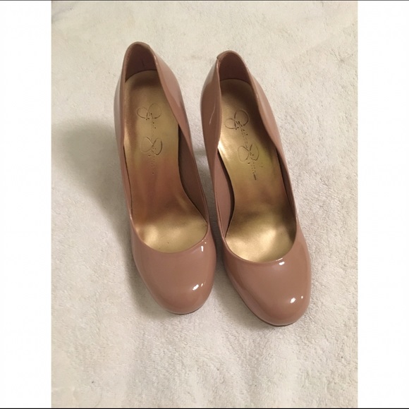 ***SOLD*** Jessica Simpson Heels