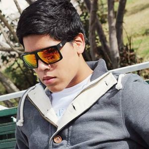 Meet your Posher, Luis