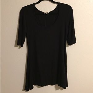 Black tunic top
