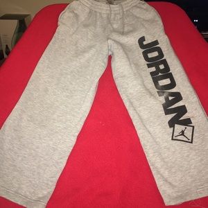 Boys Jordan Sweats (Elementary School Age)