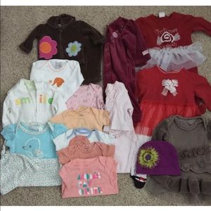 Baby girls clothing lot 0-6 Months