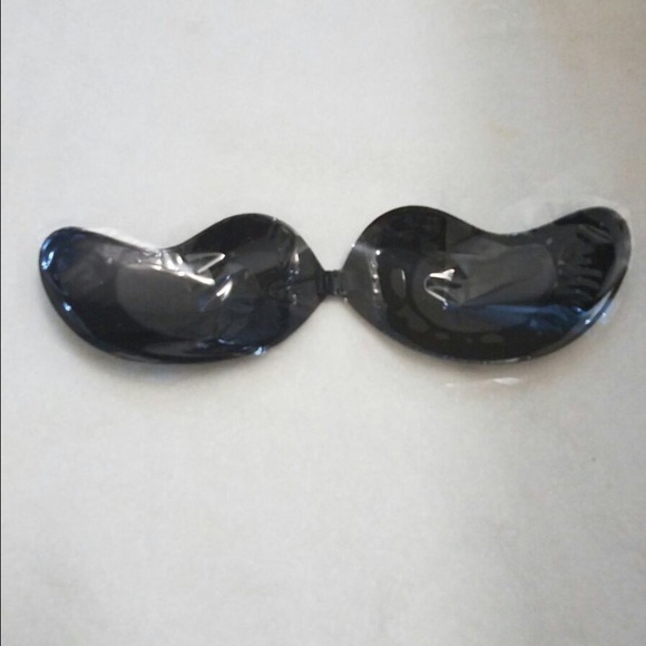 CUP A BLACK SILI BRA ADHESIVE PUSH UP - Picture 3 of 3
