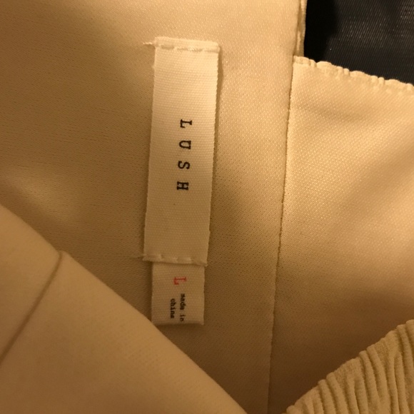 Cream Crop Top - Picture 2 of 2