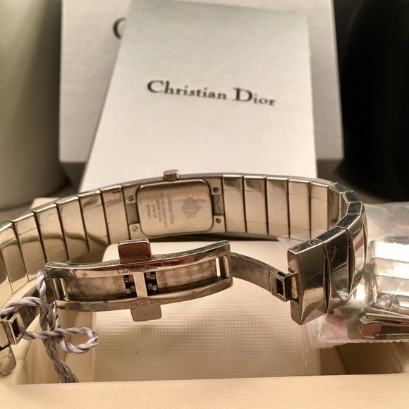 💕👑Christian Dior Diorific Bracelet Watch👑💕 - Picture 3 of 4