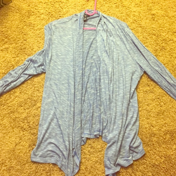 💕 Thin blue and white cardigan💕