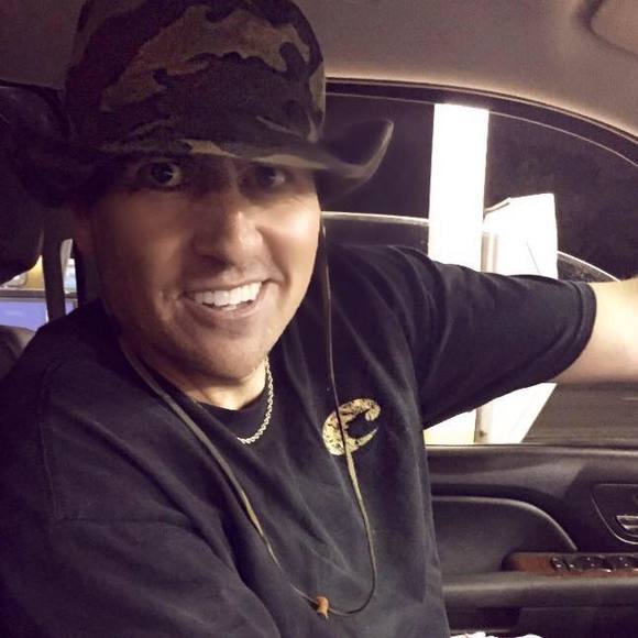 Meet your Posher, Wade