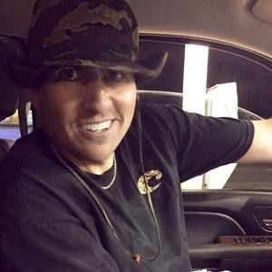 Meet your Posher, Wade