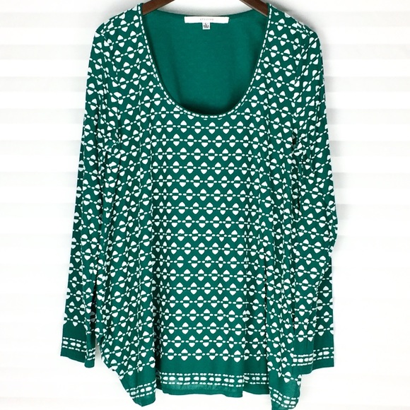  Studio M Tunic 