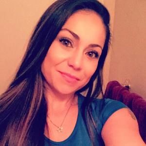 Meet your Posher, Monica