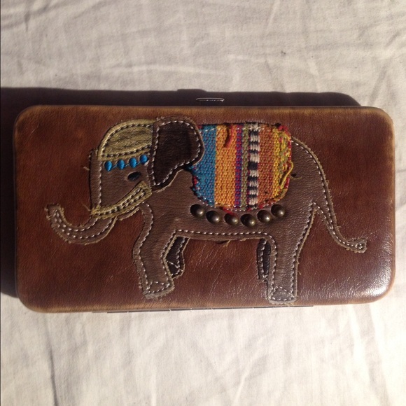 Brown wallet with elephant patch