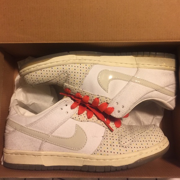 Nike Shoes - Nike dunk low premium