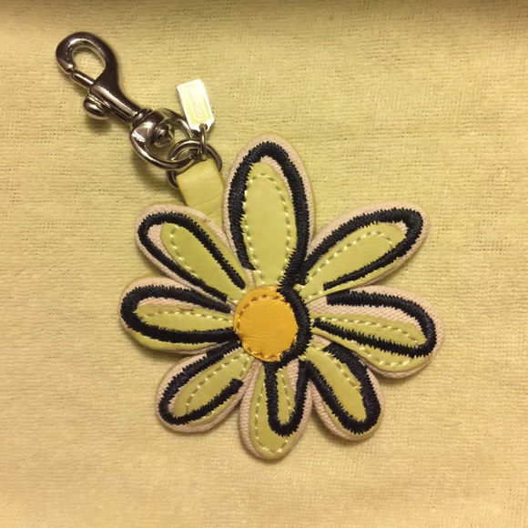 COACH Flower Daisy Keychain Bag Charm